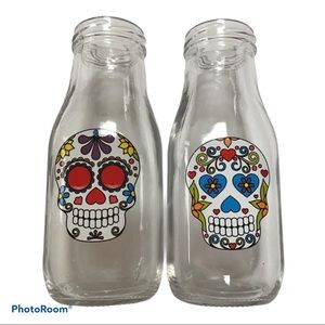 Set of 2 Dia Los‎ Muertos Day of the Dead Bottles